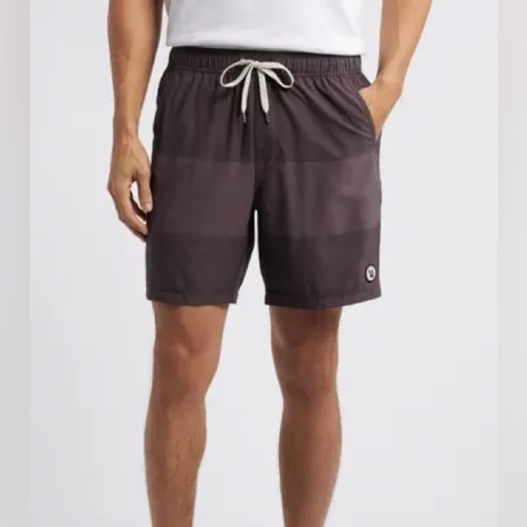Vuori Kore Shorts - Picture 3 of 8
